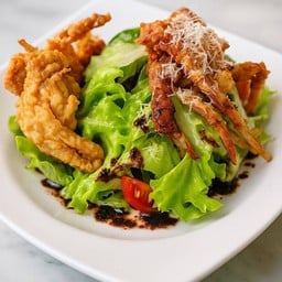 สลัดปูนิ่มกรอบ