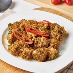 หมูนุ่มผัดคั่วกลิ้ง 186 kcal