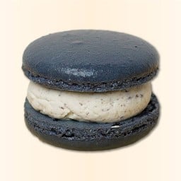 OREO  MACARON