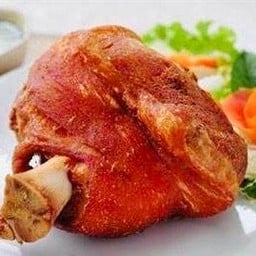 ขาหมูเยอรมัน