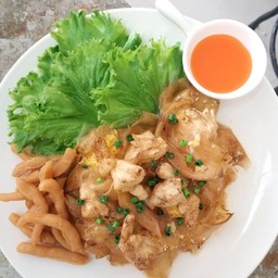 ก๋วยเตี๋ยวคั่วไก่