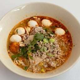 ก๋วยเตี๋ยวต้มยำน้ำ