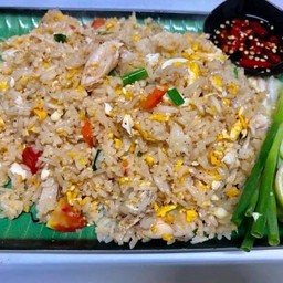 ข้าวผัดไข่ (จานใหญ่)