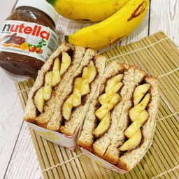 แซนวิช กล้วยหอม นูเทล่า 1 คู่