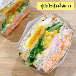 แซนวิช ปูอัดไข่กุ้ง +ไข่ดาว 1 คู่
