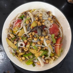 ตำขนมจีนสด+ ด๊องแด๊งบีบสดปูปลาร้า