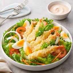 สลัดกุ้งเทมปุระไข่ต้ม