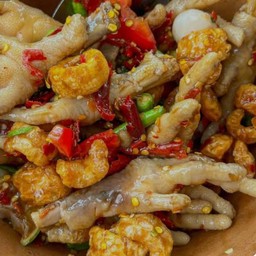 ตำตีนไก่แคปหมู