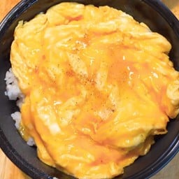 ไข่ข้น เยิ้มๆ ราดข้าวหอมมะลิ