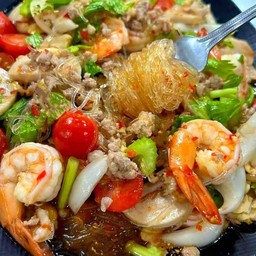 ยำวุ้นเส้นรวมมิตร