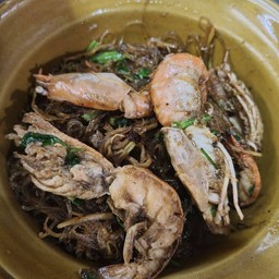 กุ้งอบวุ้นเส้น