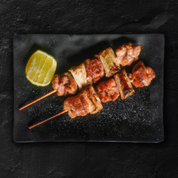 ไก่ย่างเกลือ (SALT-GRILLED CHICKEN)