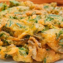 ไข่ชะอมทอด