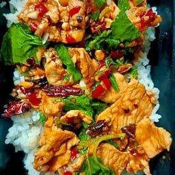 ข้าวกะเพราไก่