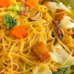 ผัดหมี่ซั่วหมู