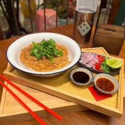 ข้าวขยำไข่อู้ฟู่ AuFu Omelet Rice Salad