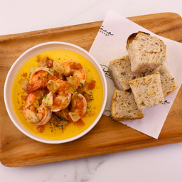 Garlic Shrimp with toasted sourdough shokupan