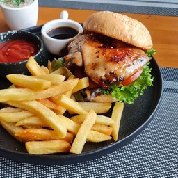 เบอร์เกอร์ไก่เทอริยากิ