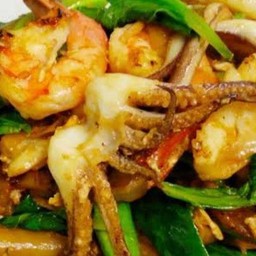 ผัดชิฮิ้วกุ้ง