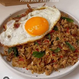 ข้าวกะเพราคลุก