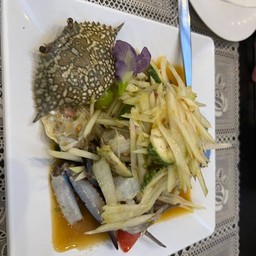 ยำมะม่วงปูม้า