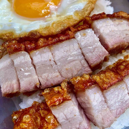 ข้าวหมูกรอบ