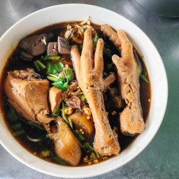 ก๋วยเตี๋ยวไก่มะระ