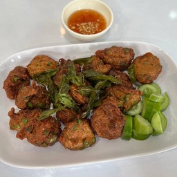 ทอดมันปลา อินทรี 10 ชิ้น