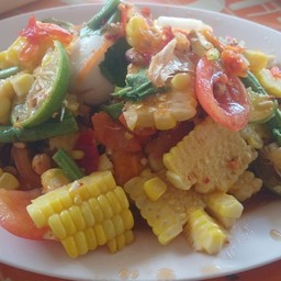 ตำข้าวโพดไข่เค็ม