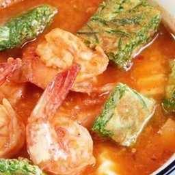 แกงส้มชะอมไข่+กุ้ง