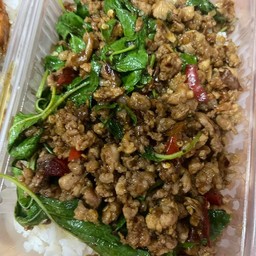 ข้าวกะเพราหมูสับ