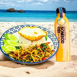 กะเพราหมูพริกแห้งใส่หน่อไม้สด+น้ำส้ม