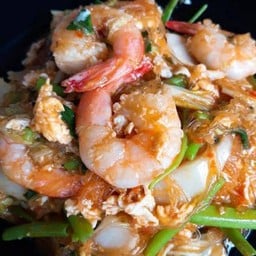 สุกี้แห้งกุ้ง