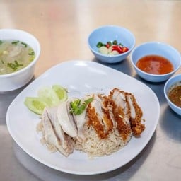 ข้าวมันไก่ต้ม+ทอด
