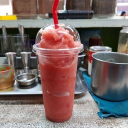 สตอเบอรี่ปั่น