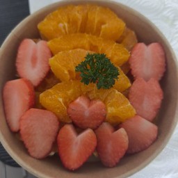 ส้ม+สตอ พร้อมทาน