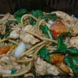 สปาเกตตี้ขี้เมาไก่