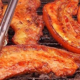 สามชั้นย่าง