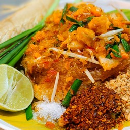 ผัดไทยโบราณไข่เป็ด วุ้นเส้น