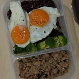 Good AM อาหารเช้า กาแฟ มัทฉะ สมูทตี้ ขนมปังปิ้ง