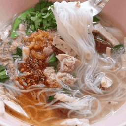 ก๋วยจั๊บอุบล สาขาหน้า CJ เคหะเมืองเก่า
