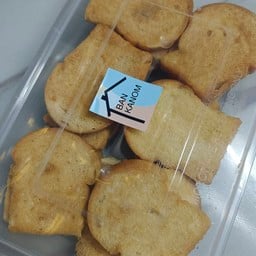 ขนมปังกระเทียม