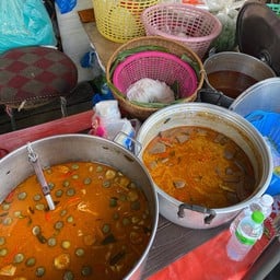 ขนมจีนป้าเอื้อย