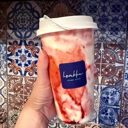 สมูทตี้โยเกิร์ตสตรอเบอร์รี่