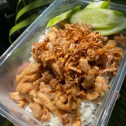 ครัวน้องเล็กอาหารตามสั่ง กะเพราพริกแห้ง