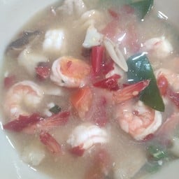 ต้มยำน้ำใสรวมมิตร