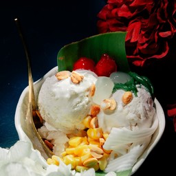 ไอศกรีมมะพร้าวอ่อน