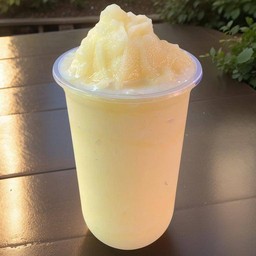 สับปะรดนมสดปั่น