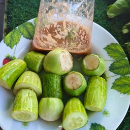 น้ำพริกกะปิ & ผักสด