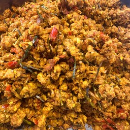 คั่วกลิ้งไก่ สตอ